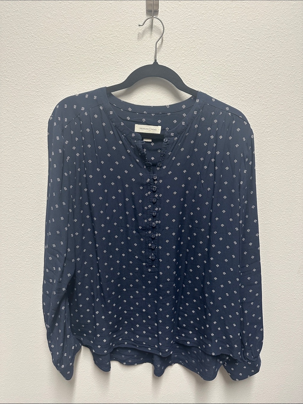 Treasure & Bond long sleeve blouse - size XL